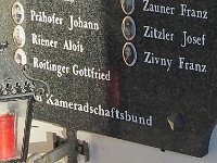 Aistersheim - Tafel an Friedhofkapelle 2 bea